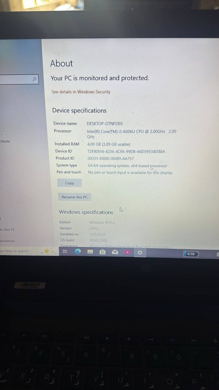 HB 
Windows 10.
Corei3
250 وبي مجال  

***********
