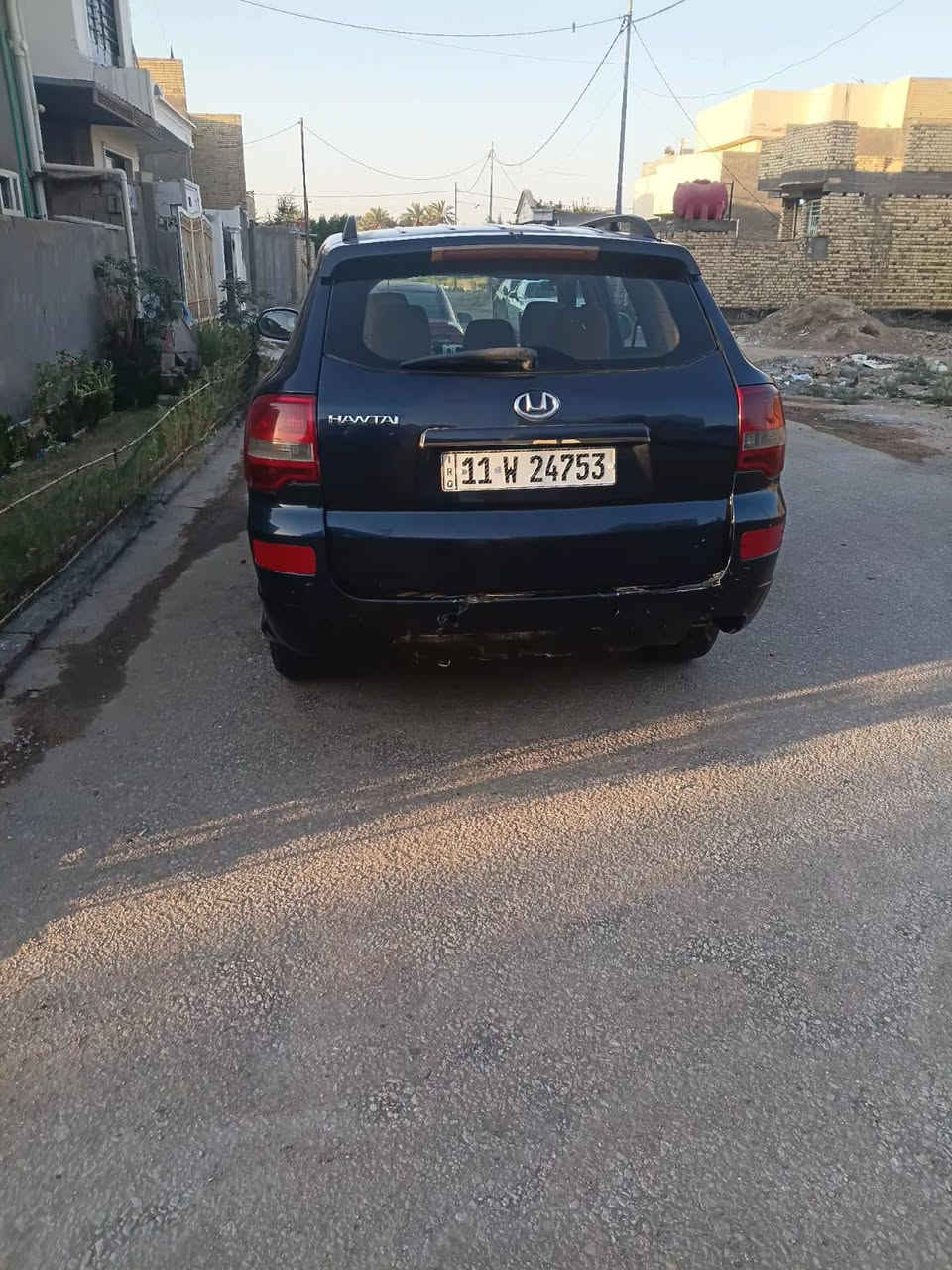 سلام عليكم
للبيع هوتاي صيني ٢٠١٣ ،كير ومكينة محور كامري سيارة جاهزة 

صدر نظيف ، تخم تاير جديد ، كهربائيات كله شغالة، كشره نظيف مابي شخوط ماعده طخه بسيطة بالباب الأيمن موضحة بصورة 

سيارة تحويله مباشر رقم بغداد دولي 
  
السعر ٦٥ بيه مجال 

مكانه بابل ـ قضاء المحاويل 
للأستفسار ***********
