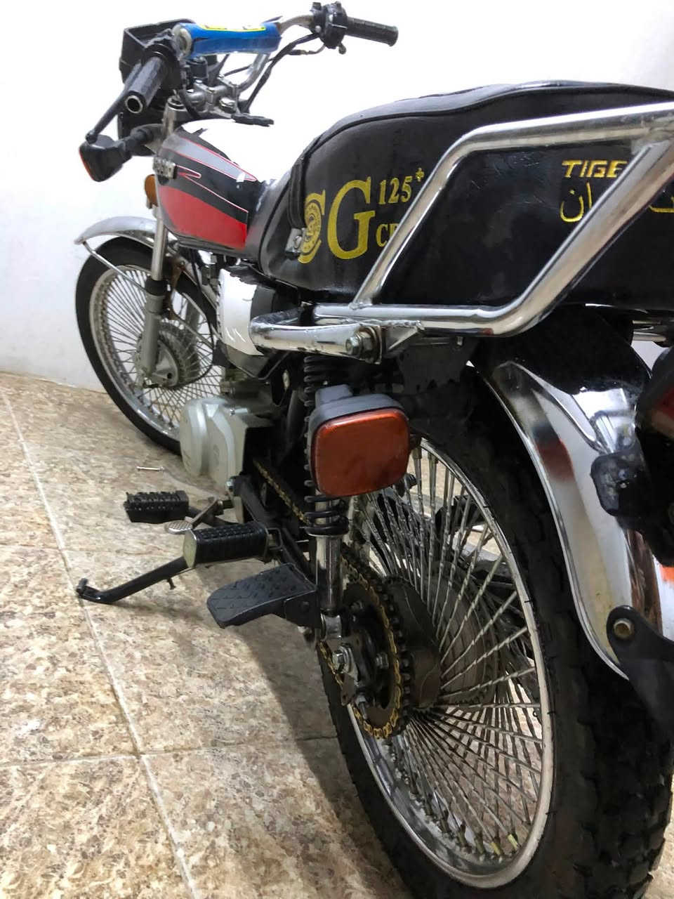 دراجه نامه برو موديل21
محرك مفتوح 
لا صرف لابخار لاصوت شرط
السعر 370 وبي مجال
التواصل خاص او واتساب/***********
