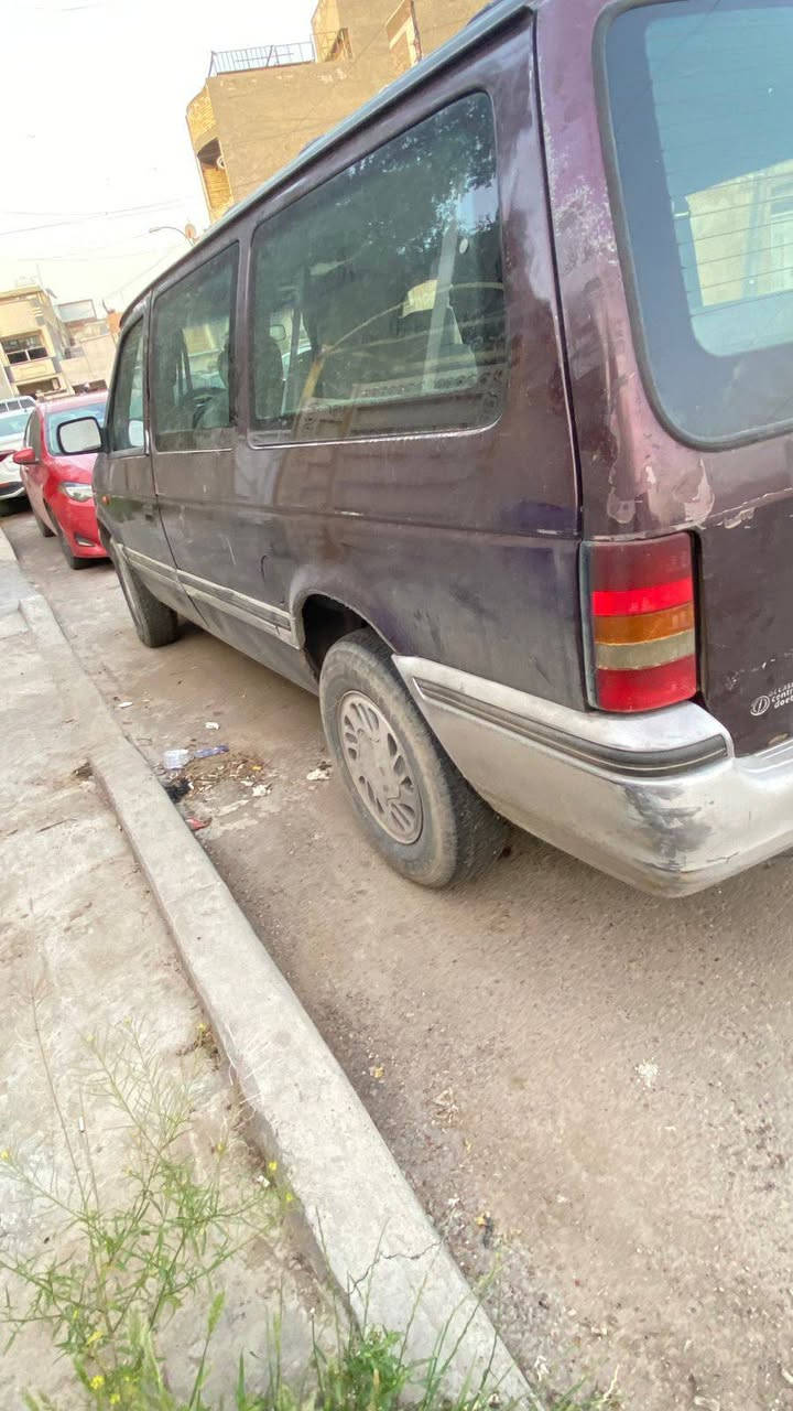 دوج ٩٣ • رقم انگليزي • تحويل باسمي