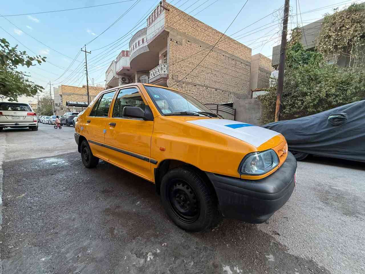 18 رقم بغداد  تحويل ثاني يوم سعر 42 و بيها مجال بصيط  شاصي معمر كير مكينه تبريد سياره جديده بيها شويه بل تكمه مال سيبايه بكان بغداد الحريه ***********
