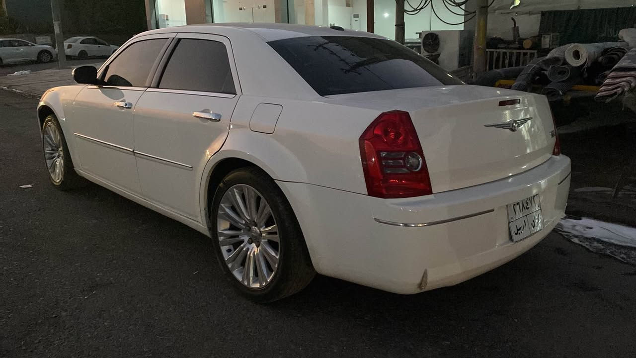 كرايسلر 300 • أربيل • واتساب