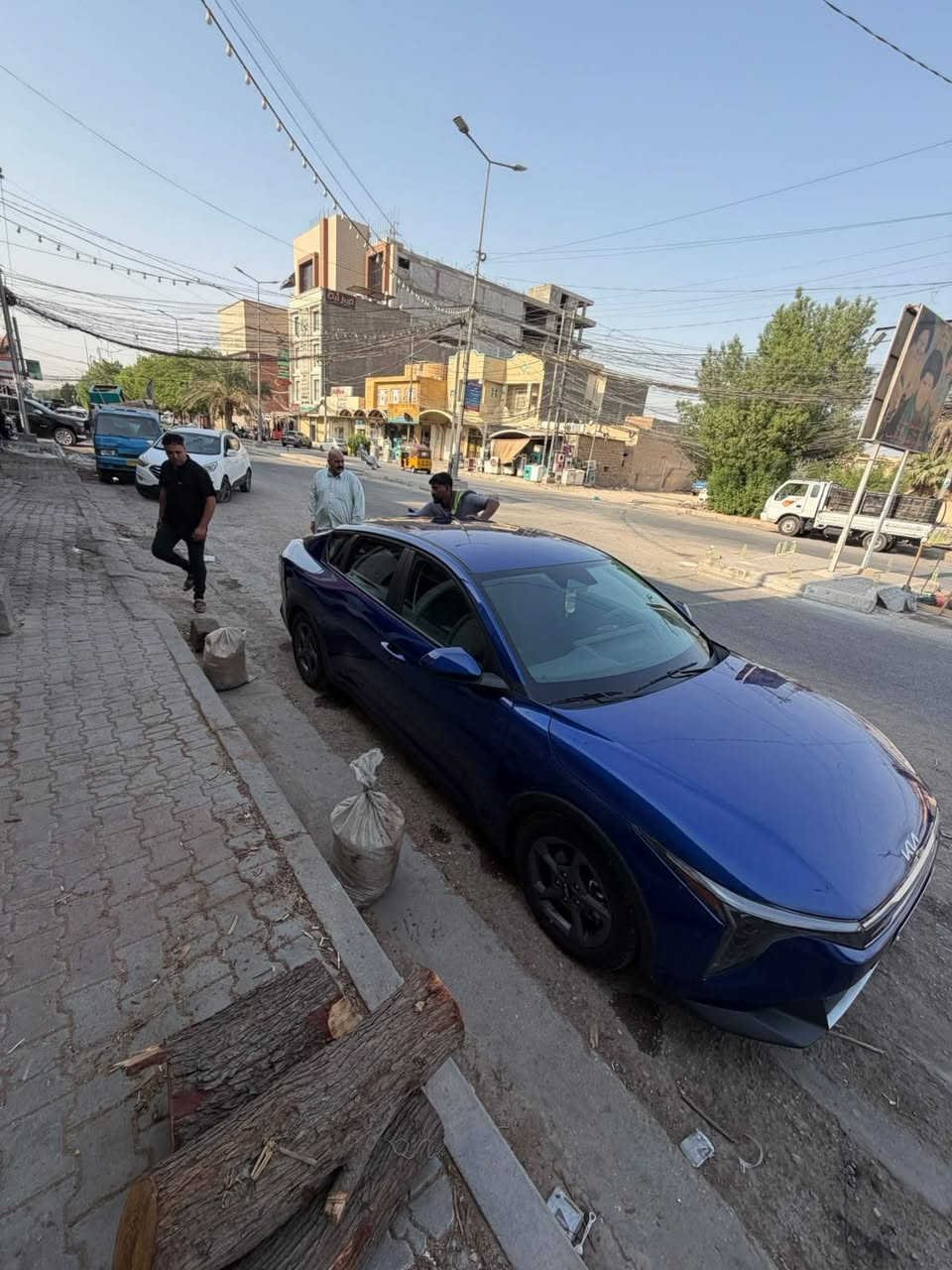 بيع سريع

السلام عليكم 

كي فور موديل  K4 2025 

أمريكي ليبل واحد ضررهة 

سطحي البنيد فقط

مواصفات السيارة

قيادة ذاتيه توقف ذاتي

رادارات امامي خلفي

تحديد مسار نقطه عمياء

اوتو هولد

تشغيل عن بعد

دخول ذكي

بصمه ابواب

السياره بسمي 

السعر 165

مكان السياره كربلاء ***********

نص مكتوب في الصور:
- 44803850
- 000-44803850 - 04/07/2026 - IAA Inc.