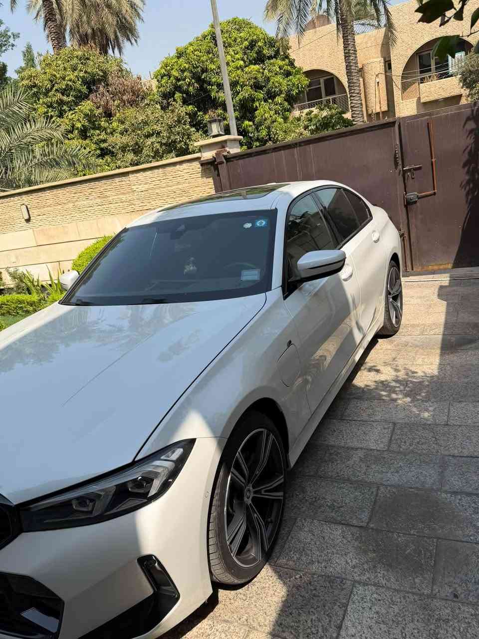 330e هايبرد • ٢٠٢٤ • حادث دعامية امامية