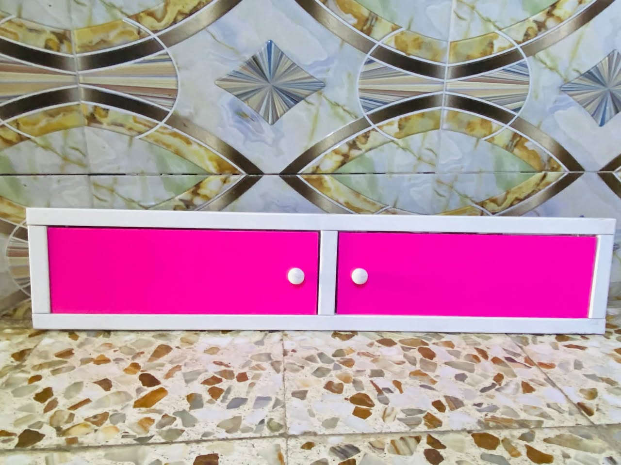 جربايه ب60 مع دوشك نظيف بجيس العنوان بغداد

نص مكتوب في الصور:
- n_baby_balash2