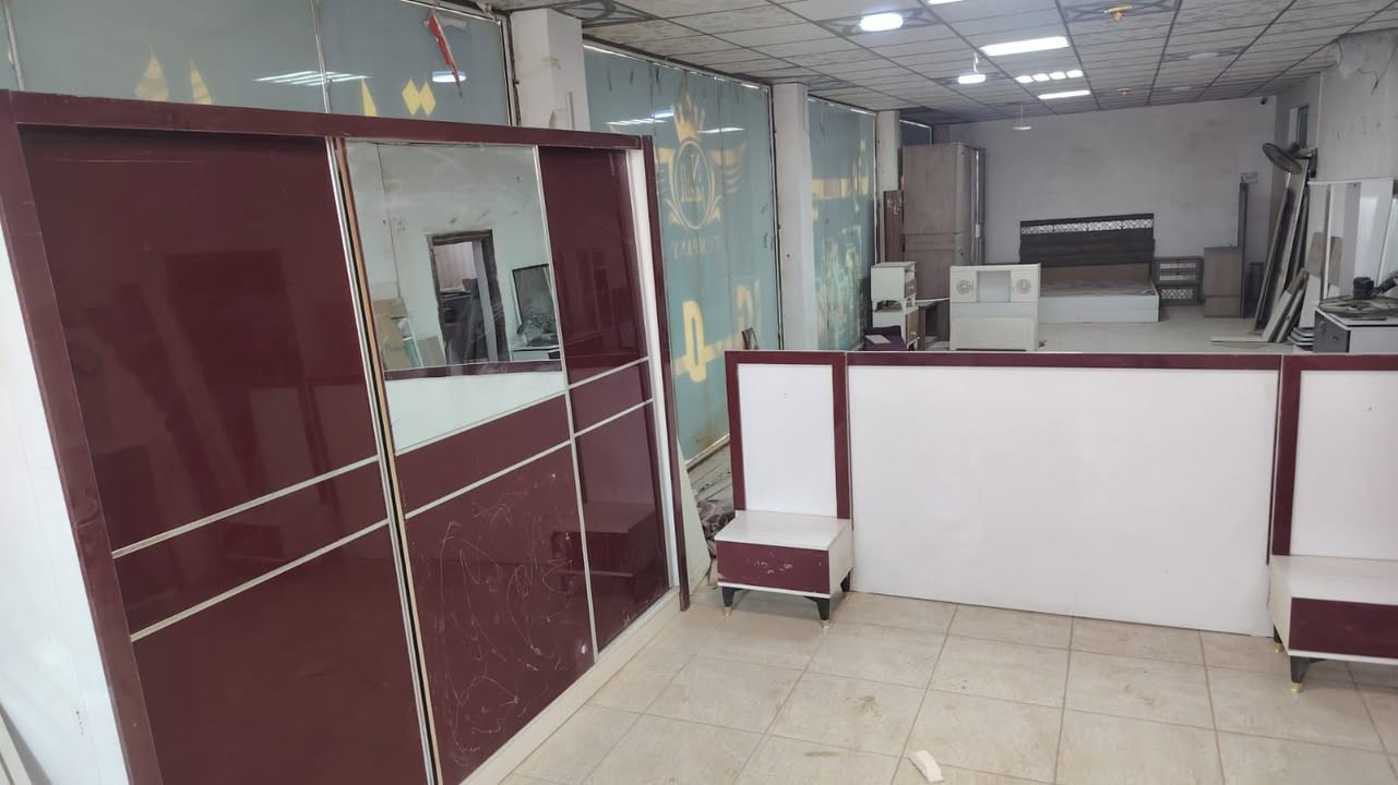 عرض خاص
٣٢٥ الف مع النقل والشد الطابق الأرضي داخل محافظة النجف الاشرف
غرفه نوم تركي ٥ قطعه نضافه جيده بسعر مميز
للاشتفسار اكثر الاتصال على الرقم 
***********
