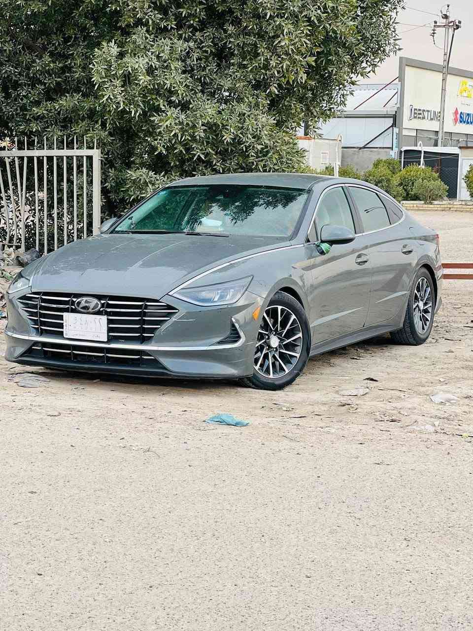 السلام عليكم
سونات موديل 21 
وارد امريكا حادثه كما موضح بصوره
مكان حله مركز المدينه
الاستفسار الاتصال ***********
