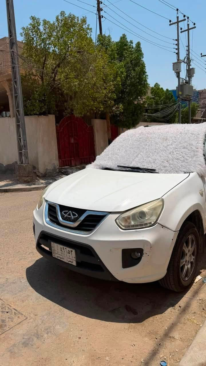 تيكو ٢٠١٥ بيضه 

مكفوله كير ومحرك سنويه موجودة منتهية بس تجديد ، سعرها ٥٨ ورقه بيها مجال بسيط ، حدادية جديدة ، منظومة التبريد شهر من مشدودة ثلج ، تخم تايرات كامل جديد اسبوع من مشدود السيارة كلش نظيفه .
تواصل واتساب ***********
تواصل رصيد ***********
