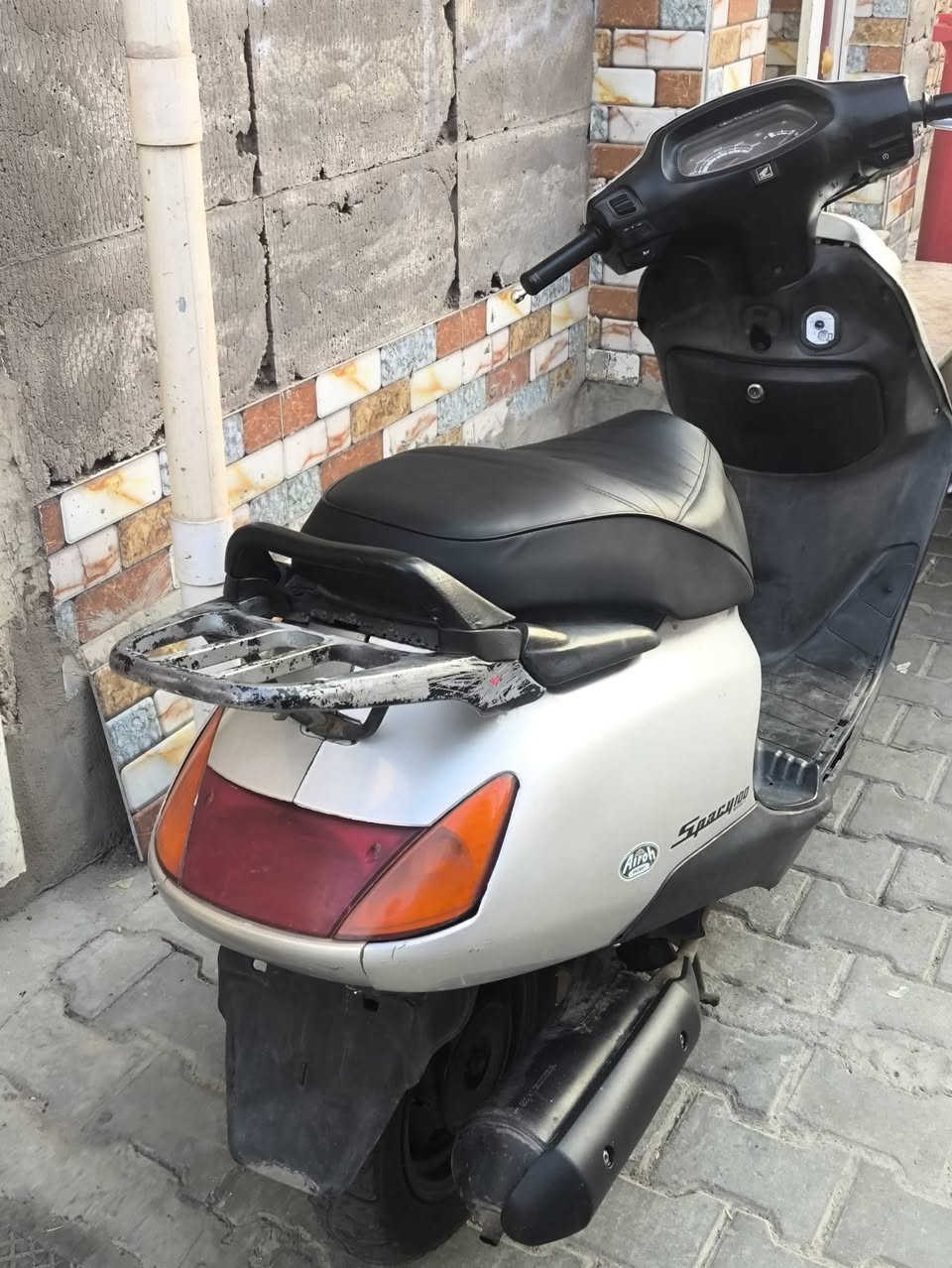 سبيسي ياباني شغاله سلف هندر كهربائيات كله شغال مابيه كل نقص قفل جنطه ستيرن مكينه مفتوحه رايمر خرسه ب450 وبيه مجال ***********
