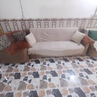 كنبة • نضيف • تخم