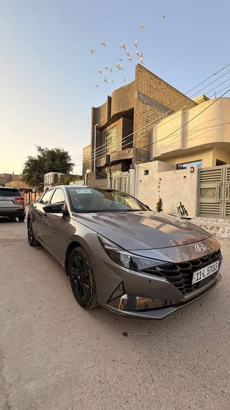 السلام عليكم بيع مستعجل
النترا خليجي 2023 

رقم بغداد حره

الضرر: فقط تصليح شبر بلباب الخلف جهة العبري الباقي مكفول كفاله عامه 

المواصفات : بلاك ادشين فول مواصفات 

فتحة سقف 

اشاير مري 

شاشه كبيره 

دواخل كريمي 

ويل اسود 

ومعروفه مواصفاتها 

السياره خليجية اصل كوري  

🚨🚨السعر 152 وبيها مجال قليل 

الرقم 

***********
