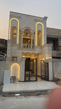 دار للبيع _زيونه 710 📍موقع ممتاز جداً المساحه 150 متر الواجهه 5 النزال...