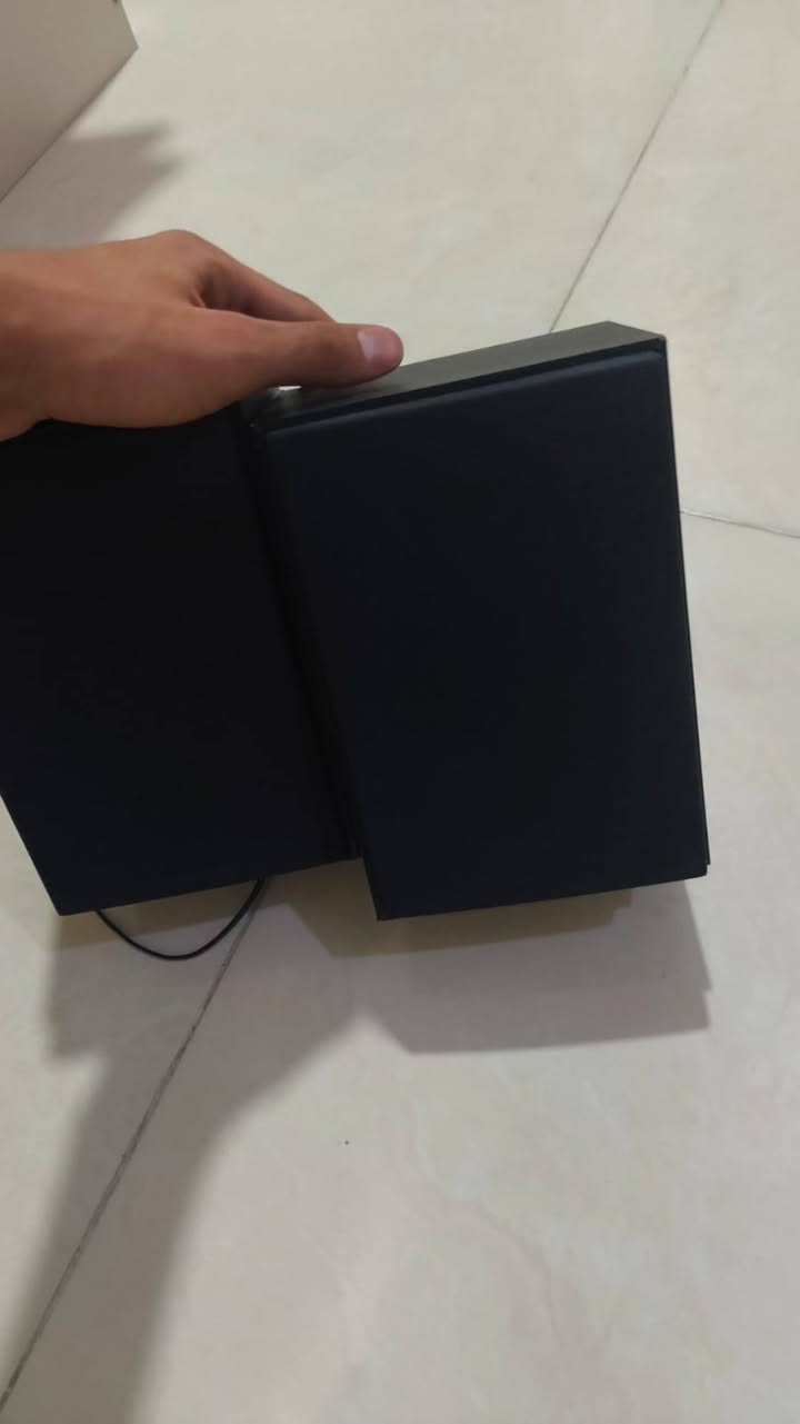 يالسلام عليكم مسجل Aiwa NSX-R10 ياباني أصلي. مع زوج سماعات صوت عالي ونقي كلش سعر المجموعه 45 الف مكاني بغداد البياع غير متوفر توصيل
***********

