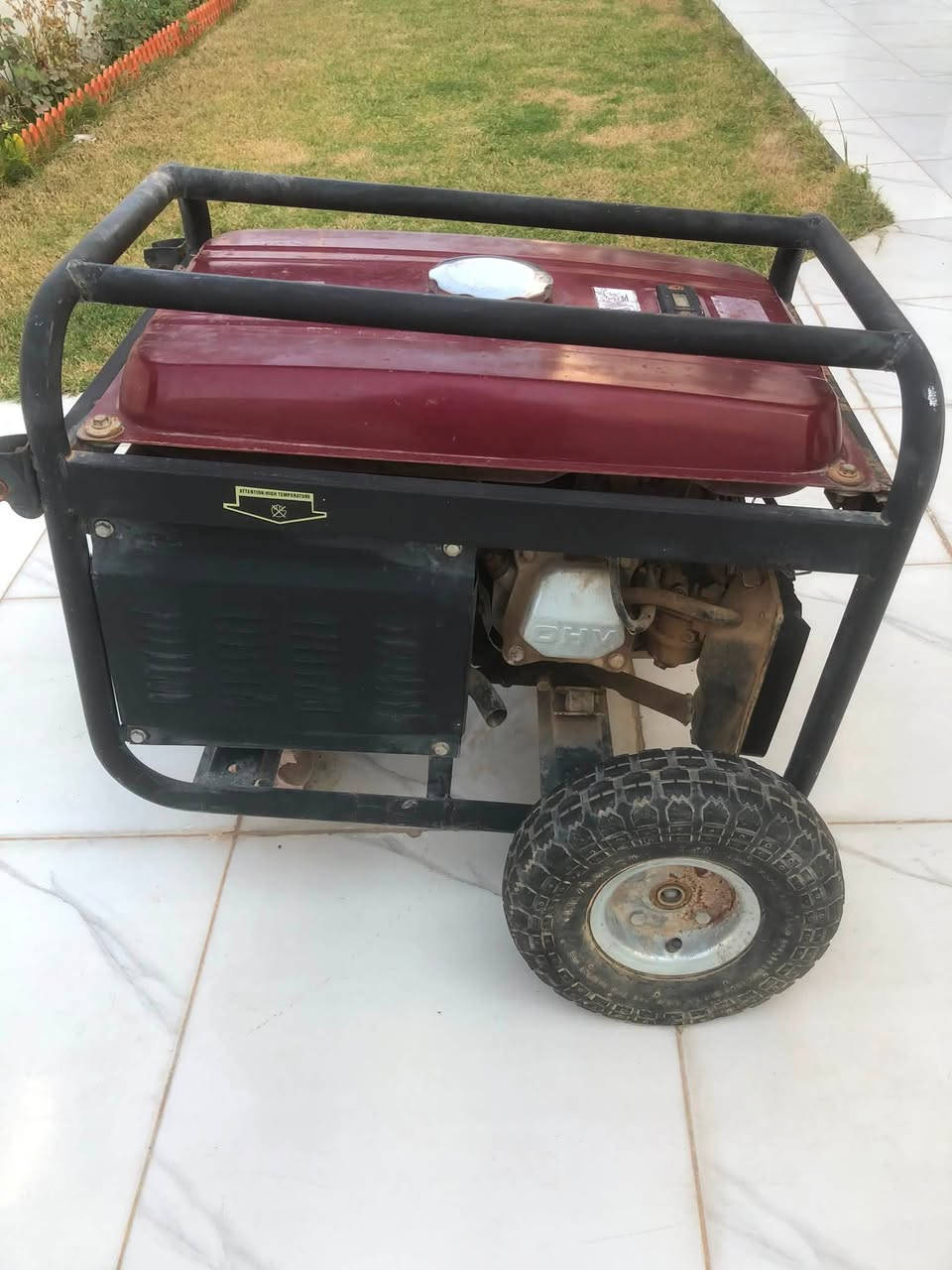 مولد 2kv للبيع 
استخدام قليل
تشغيل سلف وحبل
السعر 175
المكان تكريت 
للاتصال 
***********
***********
