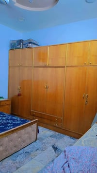 غرفه نوم مستعلمه نظيفه بسعر مناسب للاستفسار واتساب 07832329147