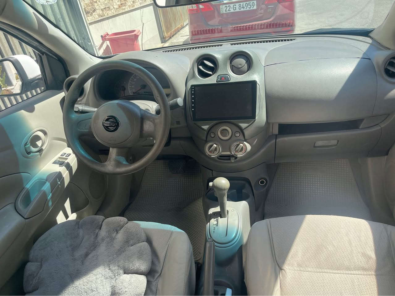 نیسان سەنی لاکشمیبای ٢٠١٤
تەکسیە کرایتە خسوسی غاز و بەنزینە
سەیارەکە سبوغ عامە چاملغەکی برایتەوە

تیبینی: بە پەنەجەمۆر دەفرۆشم سەرم میشینە*********** أربيل, العراق
