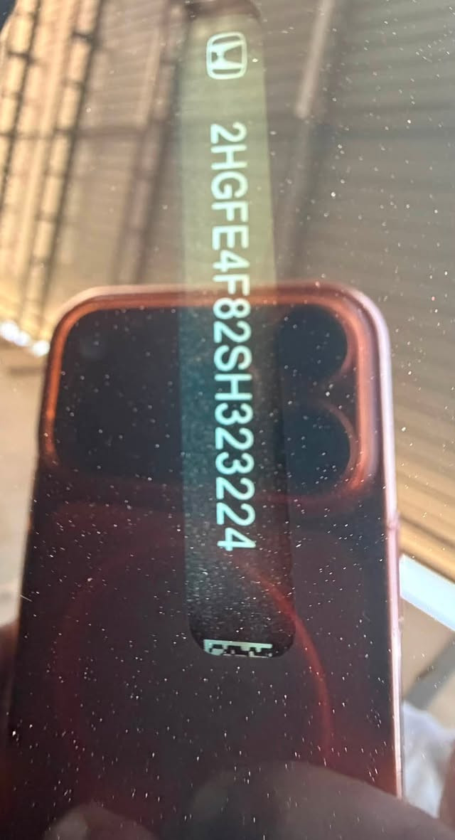 المرغوب والأكثر طلباً ✅
هوندا سيفيك تورنيك هايبرد🔋 محرك 2.0 تنفس طبيعي 
موديل ٢٠٢٥ رقم اربيل دخول جديد سيارة بوضع الشركة بجسم امامي كبس برغي مامفتوح بالسيارة 
حادثها جانبي وكلش بسيط 
موصفات فول الفول 
رادارات 
نقط عمية
اشارت بالمري
بانوراما 
توقف ذاتي 
تسخين مقاعد
تحديد مسار 
مثبت السرعه
انارات اوتو 
بعد موصفات تورنينك معروفة
ماشية ٢٠ الف فقط
السيارة مال جناي وحلوه 
للاستفسار والتواصل 
***********
***********
