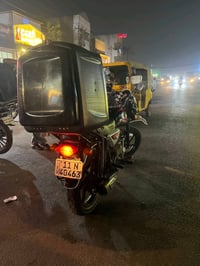 دراجه بوكسر جبلي مديل 22 رقم انكليزي بأسمي الدراجه اي نقص ما بيه تجفيت...