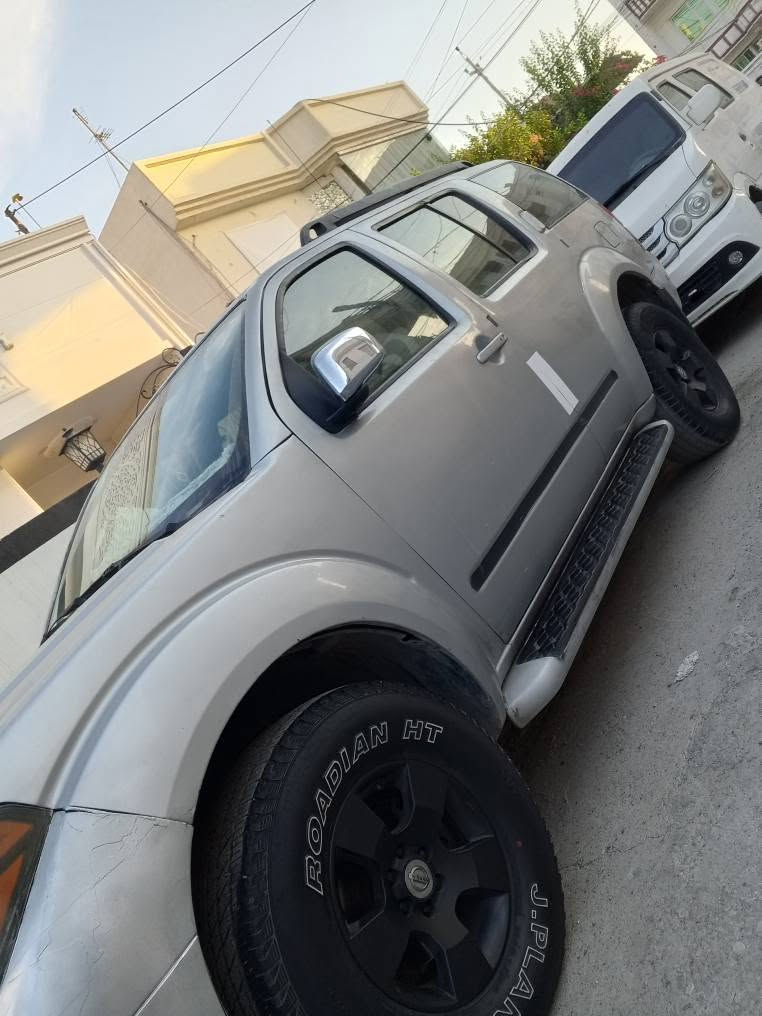 نيسان باسفاندر 2006 فول مواصفات 
سلڤر 4×4 دبل اكسل ناو زه رد تبريد تؤماتيك
نیسان پاسفاندەر 2006
خلیجی
گێڕ تۆماتیک
v6
4×4 of rowd
دەبل ئەکسل 
گێڕو مەکینەو تەبرید بەشەرت
تەبرید مەرکەزیی 
چوار تایەی نوێی ڵەسەرە
جام کارەبایی
تحدید سورعە
کوشن 3 ریز
کامیرا شاشه
حيزام سبوغ
غرامەی 75 هەزار
250 هەزار ڕۆشتوە ناو کرێمی زۆر خاوێنە ڵەگەڵ سپێری بیڵادی
نرخی تەنها 69وەرەقەو مەعامەڵەشی تێدایە
گۆڕینەوەش دەکەم
ژمارەی تەلفون *********** أربيل, العراق
