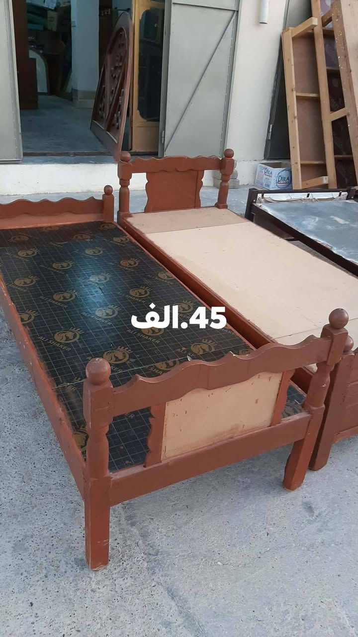 معرض الخطاب حديثه الحي العسكري مقابل جامع عبد اللطيف حامد.. ***********.
