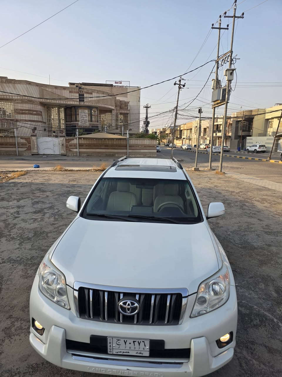سلام عليكم برادو مديل ٢٠١٣ فول موصفات كويتي السياره واحد على واحد للبيع او مراوس بجكساره ١٤ كون جديده او سورنتو ٢٤ او ٢٥  للستفسار***********
