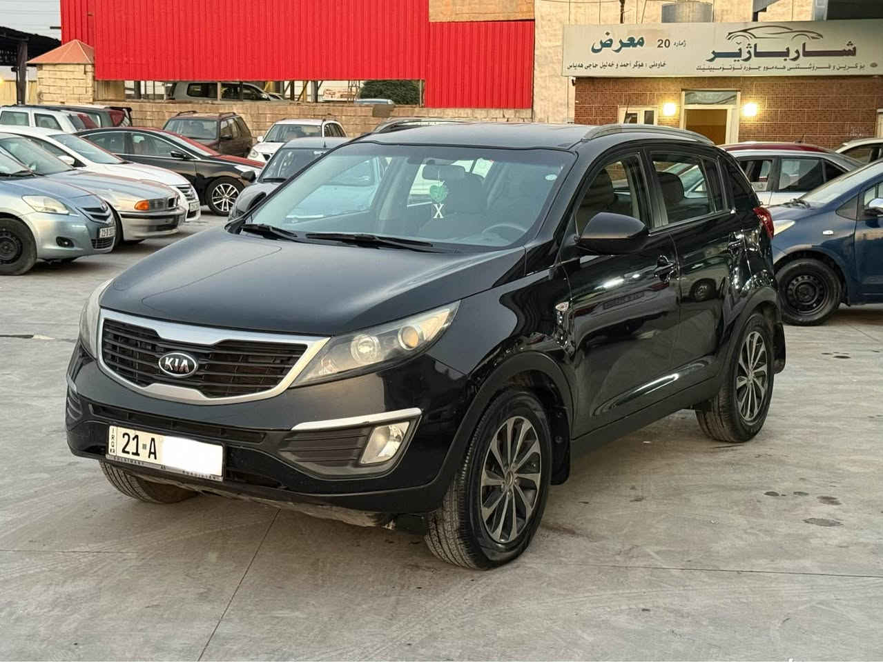 کیا سپۆڕتاج ٢٠١١
گێڕو مەکینەو تەبریت بەشەرت
بێ بۆیاخ بێ سارد بێ دەعم
مەکینەو گێڕی نەکراوەتەوە
مەکینە دووش مەرغوب خەلیجی 
٢٢٠ هەزار کیلۆمەتر ڕۆشتووە 
سەنەوی تازەیە 
١١٨$
*********** السليمانية, العراق

نص مكتوب في الصور:
- ***********