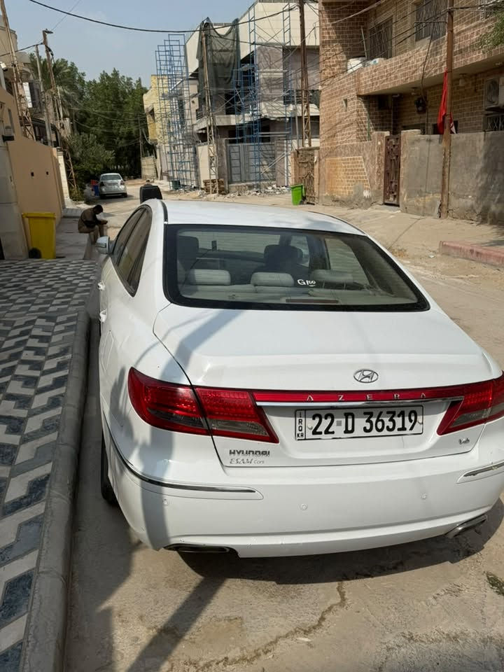 ازيرا موديل 2011 شكل رياضي رقم شمالي مكفوله عدى بارد بسيط في الجاملغ الخلفي كير محرك تبريد كفاله مكانه حلة مركز السعر 102 للتواصل ***********
