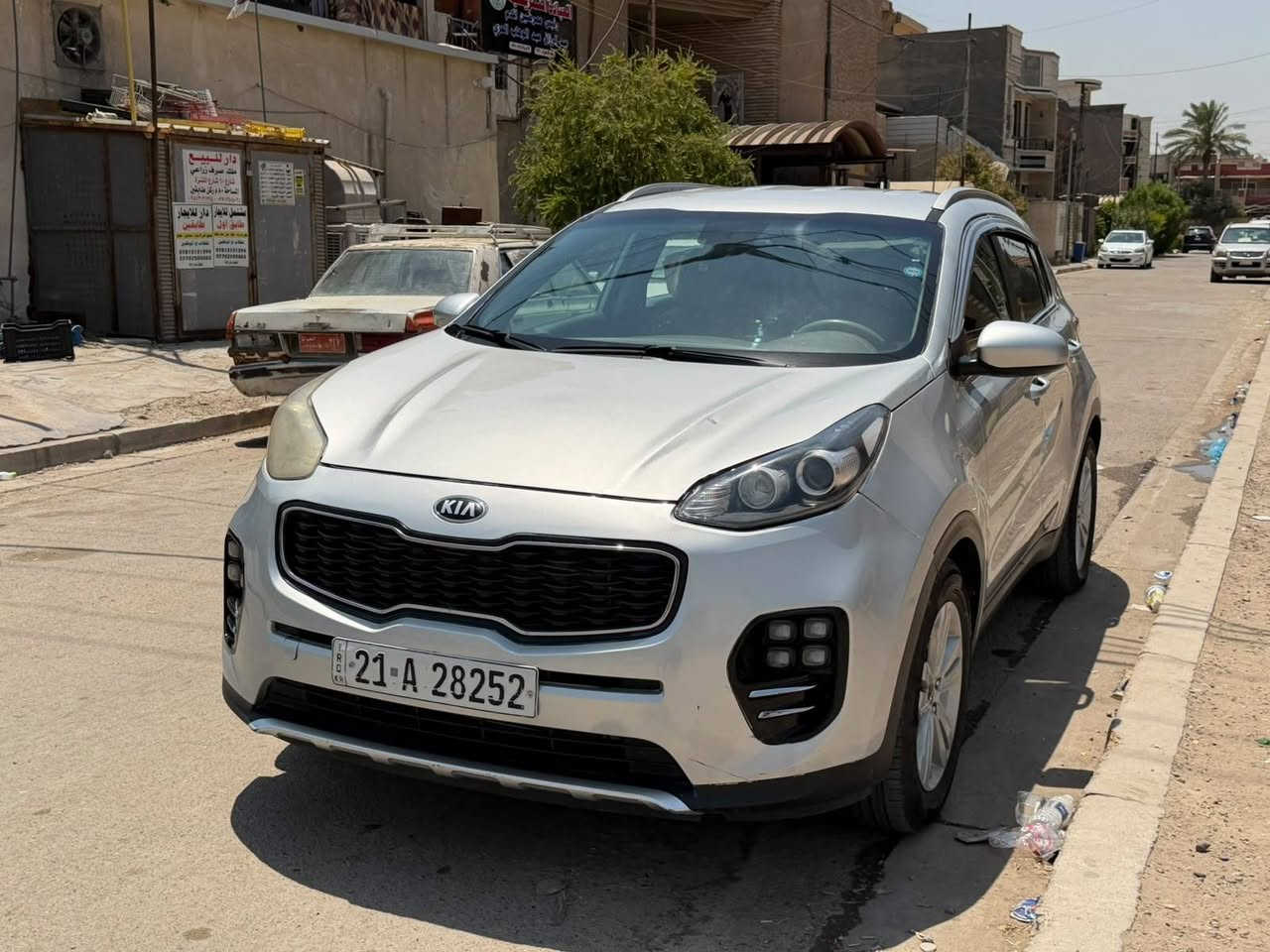 كيا سبورتح ٢٠١٧  رقم شمالي دولي سنويه هزه رقم جديد بأسمنه تحويل مباشر محرك ٢٤٠٠ شاشه كامرا دواره كشنات كهرباء تبريد امامي خلفي فوول تحكمات توقف ذاتي انظمه قياده  ماشيه ٨٠ بيه جاملغ وبنيد بدون لغود بدون شواصي بدون ايرباك محرك كير صدر تبريد جديد  السعر 121  للاتصال ***********
