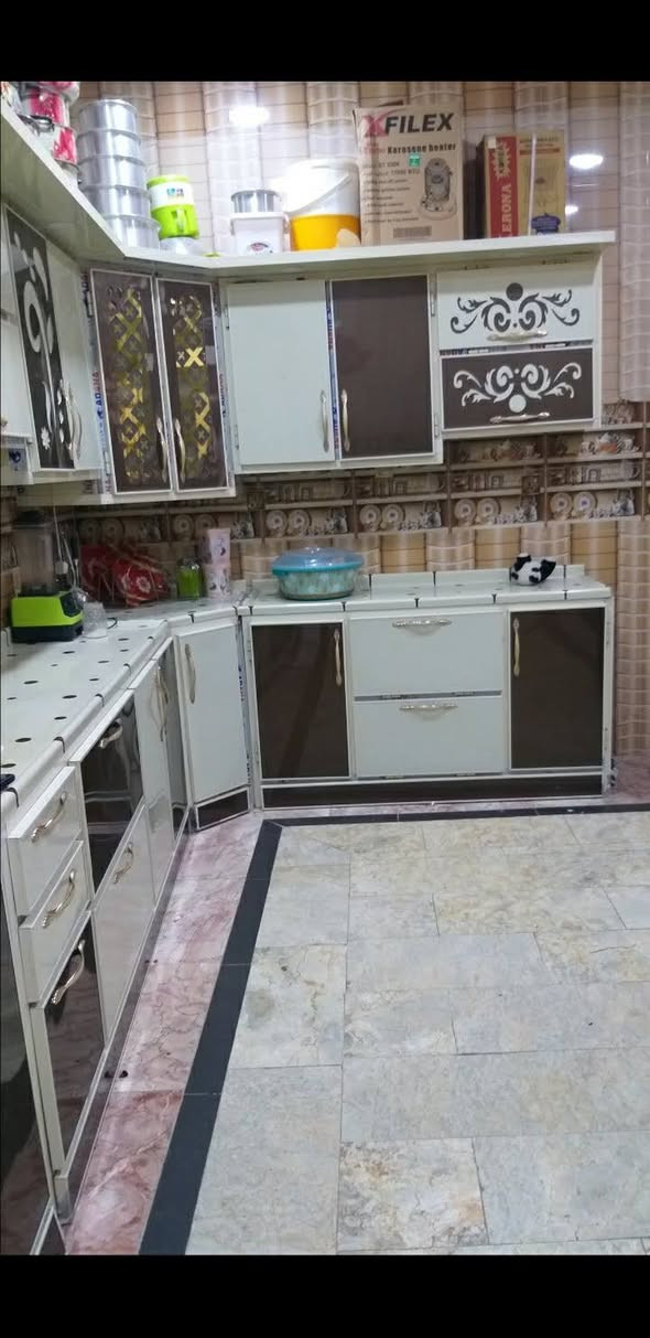 بيت للبيع مساحه ٢٠٠ متر زراعي مشمول بالتطويب الماجديه الصفا القديمه ،،، ***********
