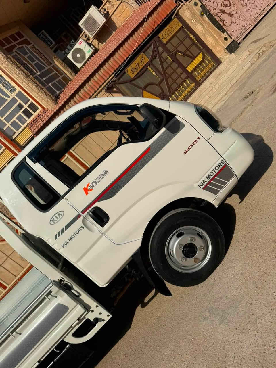 كيا حمل فحل موديل 21  مكفوله كير محرك شاطي اكسل طخم تاير صدر تبريد ويا سويج محرك مفتوح كامره  بيها ربع صبغ مال صفحه راكب باقي رقم بغداد شرط تحويل السعر ١٥٨ بيها مجال بسيط عنوان بغداد جميله. ***********
