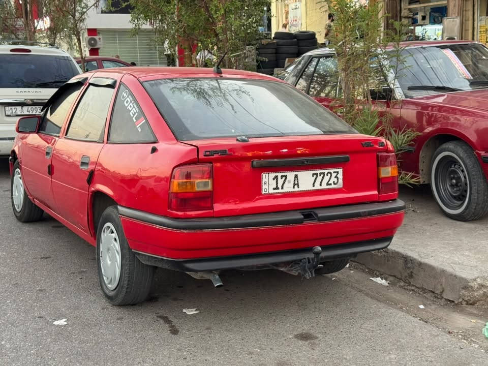 فكترا موديل 1994 للبيع ترهم مراوس حسب
القناعة
السعر 33$ وبيهاا مجال 

محرك 1.8 المرغوب 

كير عادي 

سلايت فتحة سقف 

رقم المثنى دولي شرط التحويل 

سنويه لغاية 2031

هزة جديدة 

وين ماتريد تحول 

مكان السيارة موصل ايسر 

‭***********‬

‭***********‬
