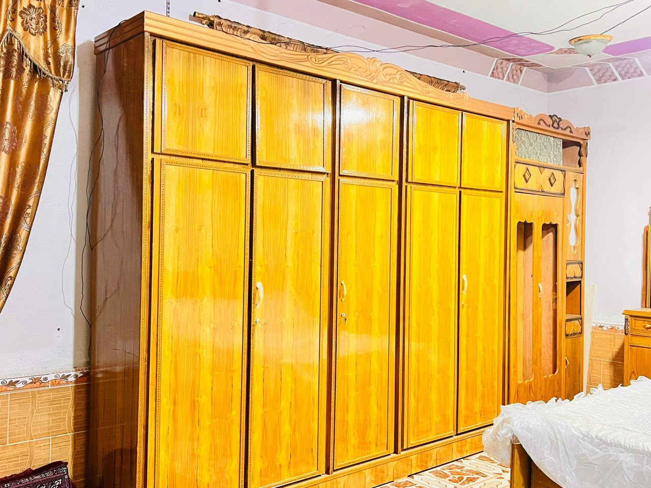 السلام عليكم يوجد غرفه خشاب عراقي جديد غير مستخدم للبيع

#السعر1100وبيها مجال

الاستفسار على هاذه الرقم *********** بي واتساب مفتوح يوجد توصيل كافت مناطق القائم وفتح وشد
