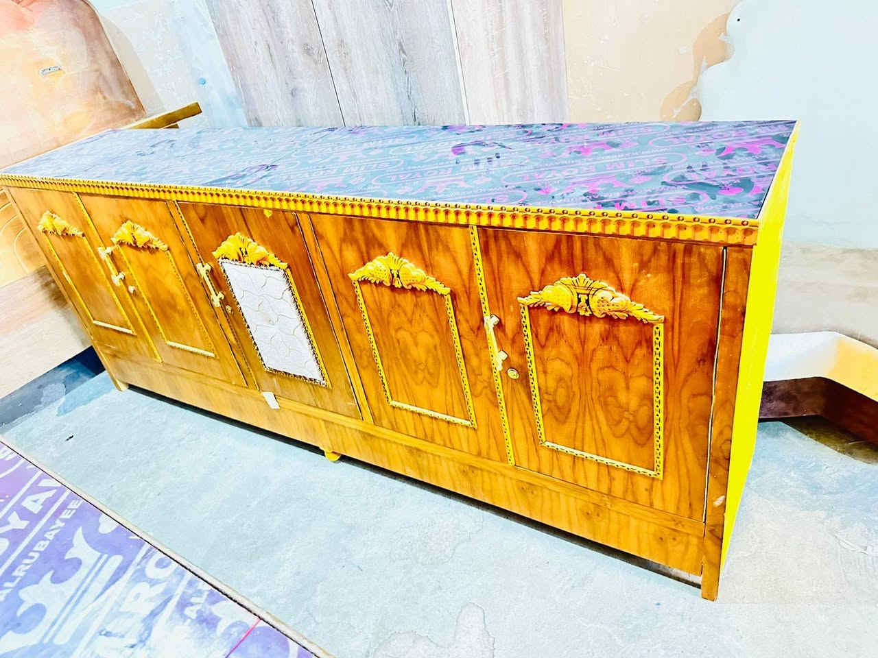 وجبه جديده للبيع المواد المستخدم والجديد مجمع ليث ال سطام  ستفسار على هذه الرقم *********** المكان ناحيه الشوره

نص مكتوب في الصور:
- ٢ of ١١
- ليث ال سطام
- منذ ٥٤ دقيقة
- ١