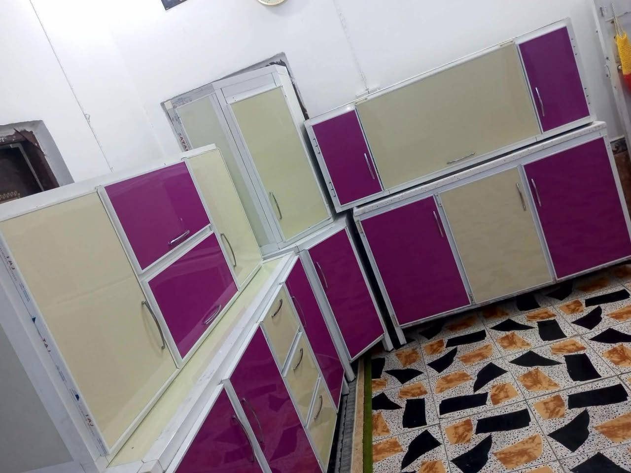 خمس امتار • استخدام قليل • تسكام الثقيل