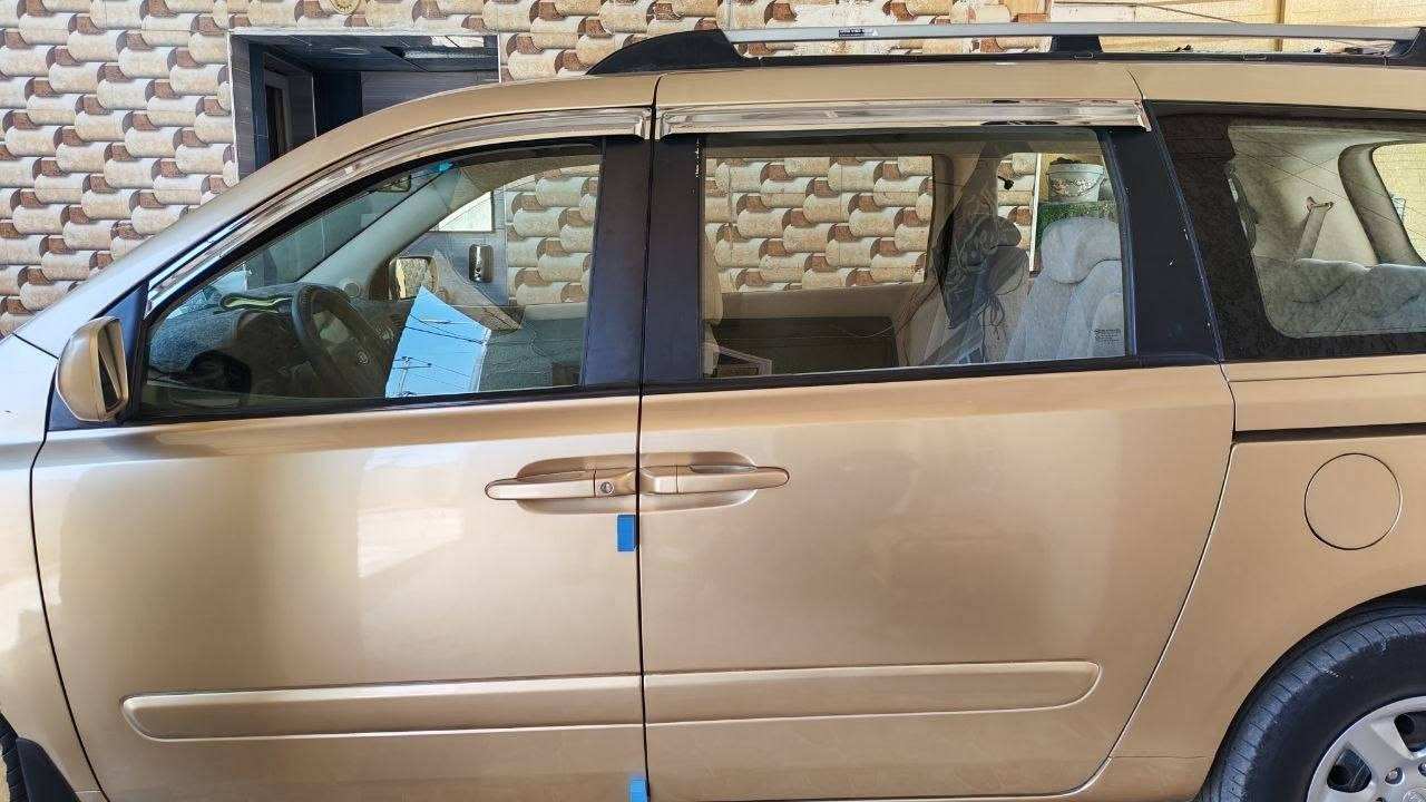 السلام عليكم
للبيع كيا سيدونا وارد أمريكي موديل 2008 ٧ راكب
حجم المحرك 3800 بانزين خصوصي استخدام شخصي
السيارة بفضل الله جاهزه على اخر شي مال جناي وبالعافيه على الي ياخذها كير ومحرك مكفولات حداديه جديده تخم تاير جديد باتري جديد منضومه ماي زيتي
تبريد ٣ قطع ثلج تدفئه شغاله باقي الموصفات معروفه لجنايه السياره جاهزه وخير من الله ترايك وين مايعجبك رقم بغداد بسمي انكليزي سنويه جديده وهزه جديده تحويل مباشر بيها باب وجاملغ تبديل بدون دواخل شرط وبيها صبغ حزام لجماليه فقط وعندي صورها قبل الصبغ دواخل لغد تكم شواصي كفاله غرفتها نضيفه
سعرها 135
مكاني الديوانية قضاء ال بدير
***********
*********** ابو محمد ديوانية, القادسية
