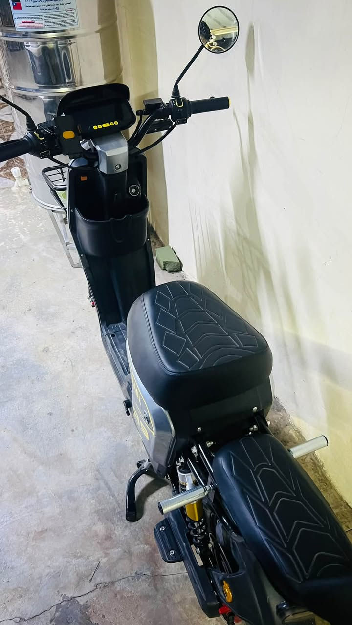 R9 • جديد • مستعمل شهر