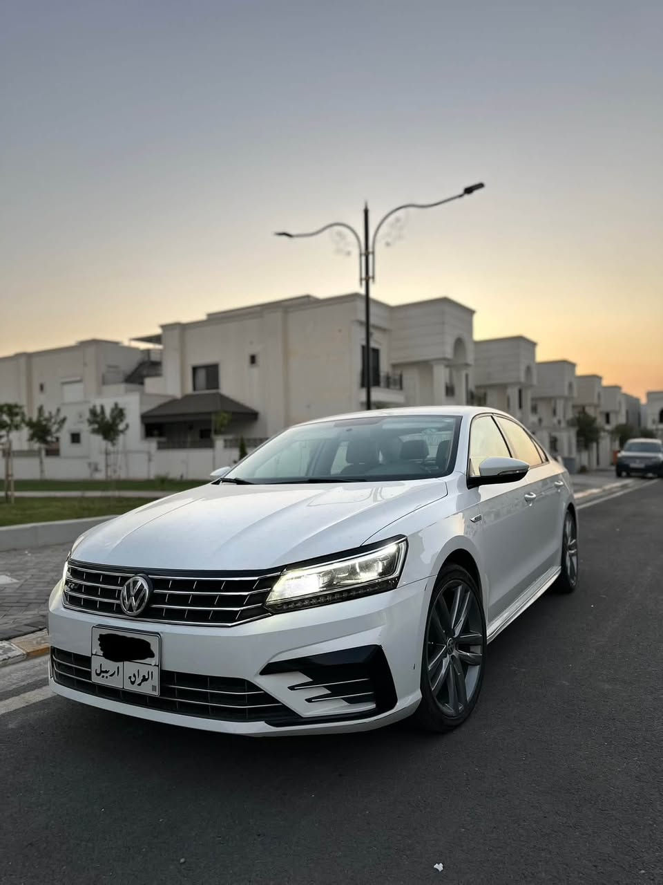 مۆدێل: 2018✅
مکینە: 2.0 Turbo✅
✅R-Line Package
✅Clean Title 
✅74,000 Mile تەنها ڕۆییشتییە
7 ساڵە لای خۆمە – یەک دەست ✅

🔹 بێ بۆیاغ و بێ تەعدیل
🔹 بەشەرت شوخت و قۆپیشی نییە
🔹 گێڕ و مکینە بەشەرت
🔹 هەموو کارەباییەکان بەشەرت
🔹 Airbag بەشەرت
🔹 هەموو شتێکی سەیارەکە بەشەرت

💰138$و مجال
📍:هەولێر
📲:***********/واتس اپ

