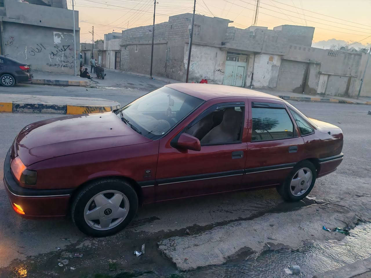 فكترا ٩٣ • حجم ٢٫٠ • اتوماتيك