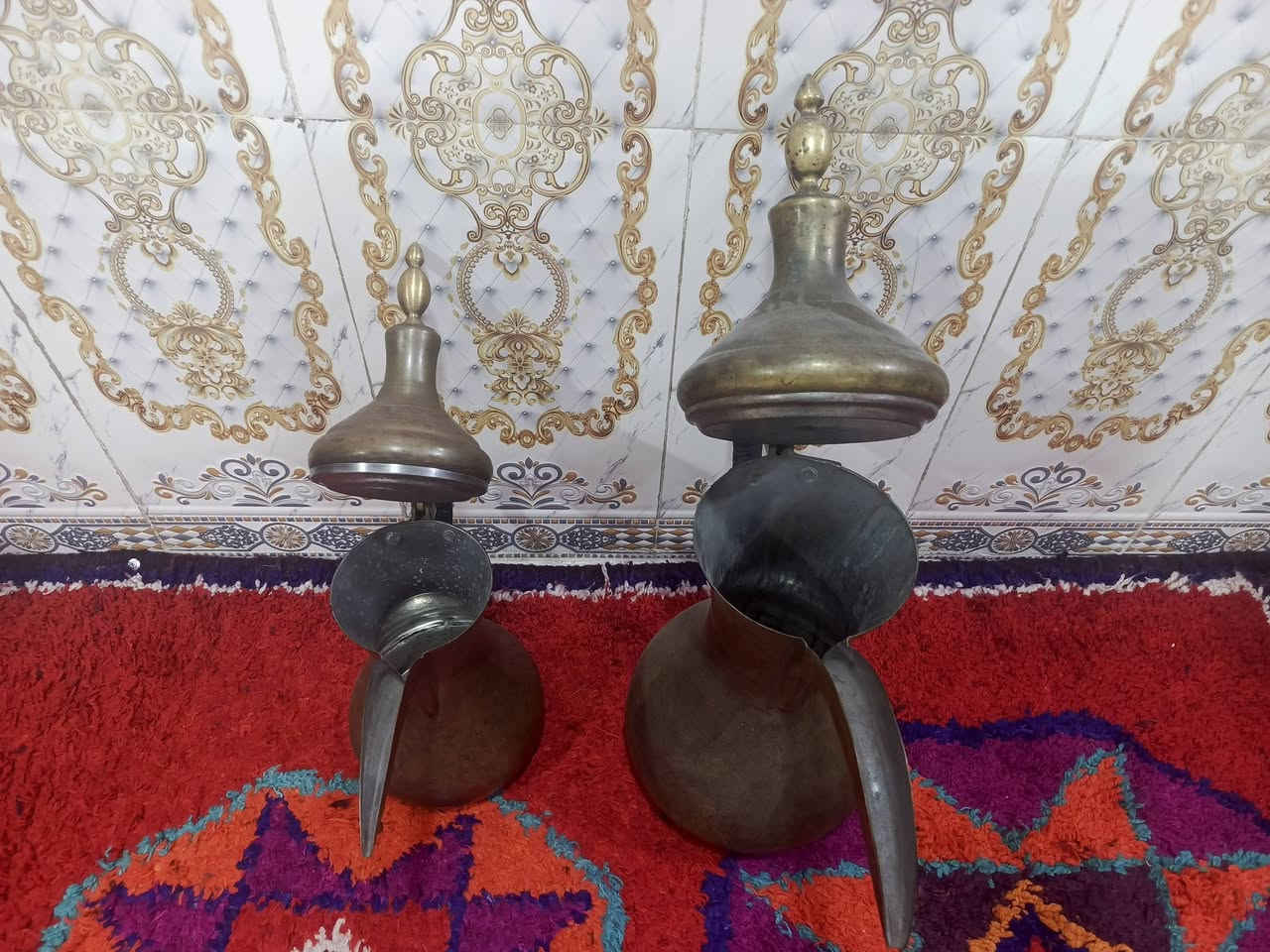 كماكم للبيع قياس 65 51/للستفسار اتصل *********** يوجد توصيل
