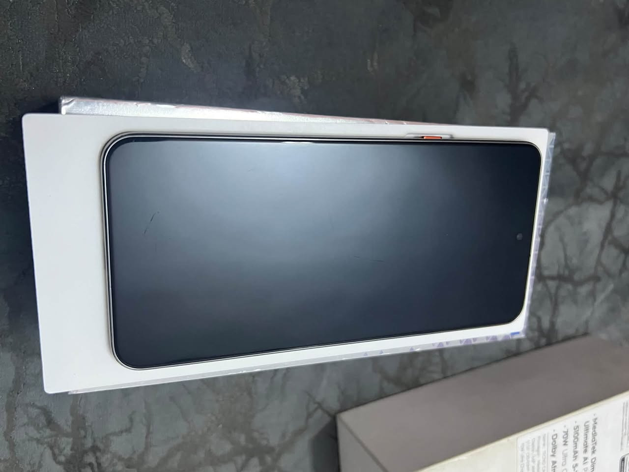 تكنو كامون40 بريمر
كامل ملحقات
ذاكره256 رام12+12
بطاريه96 
نظافه92 
سعر٣٧٥
عنوان بغداد
واتساب ***********

