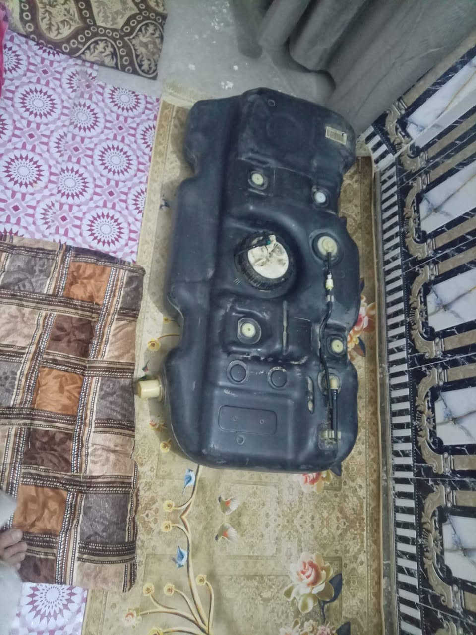 السلام عليكم اغراض سوناتا لايت جيت ساعه سوناتا 2002 للبيع تانكي سوناتا 2010 جميع سوناتا بال 25 للبيع كامل مال حاويه بنزينه مال الخارج ما مشدود بالعراق مكان الصويره ***********
