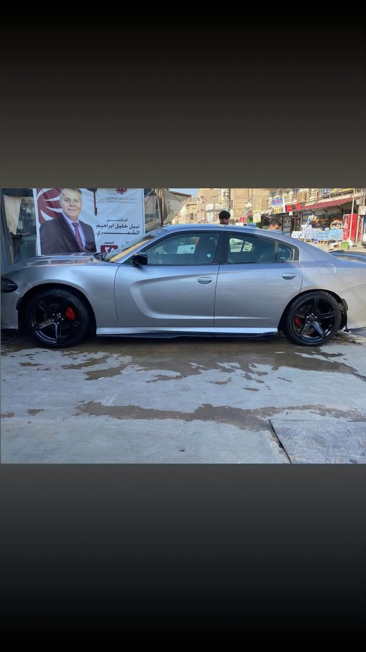 السلام عليكم جاجر ١٥ للبيع محرك 3600سياره بسمي حادثه جاملغ مثل ما موضح بالصوره السعر ١٥٠ مكاني بغداد العطيفيه رقم ***********
