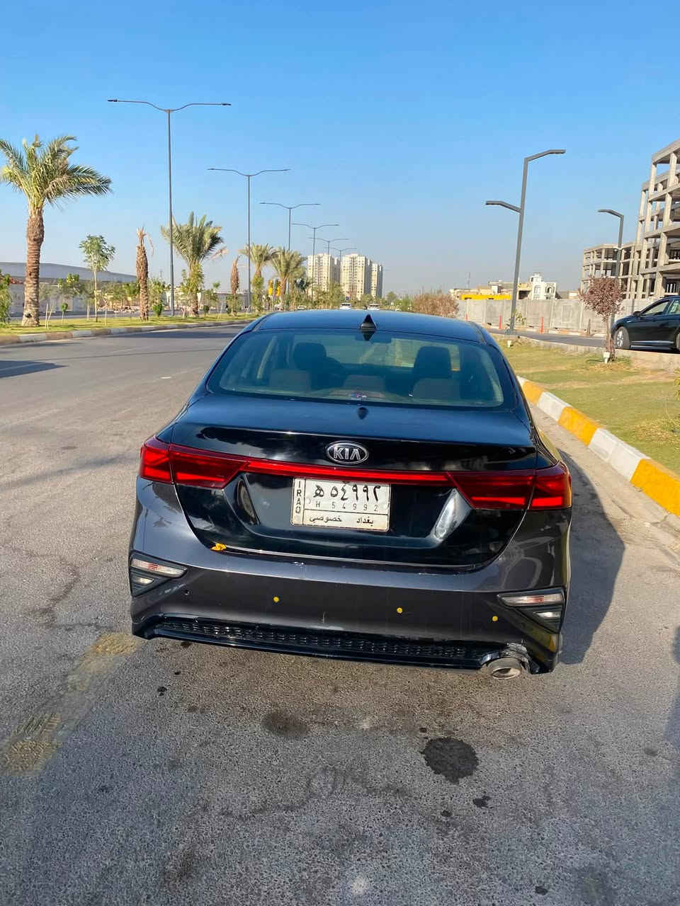 سلام عليكم
كيا فوري. 2019

كير اي تي

مكينه الفين

صدر كامل جديد ودهن جديد ما بيها غير كم نقص بسيط كلش
وارد امريكي حادث فقط جنطه وصور حادث موجوده 

موصفات نص فول 

بيها شخص بل باب جها راكب وطخه بسيطه بل جاملغ امامي. 

بجم كبس 

مكانها بغداد حي جهاد

***********

سعر ١٢٣ وبيها مجال
