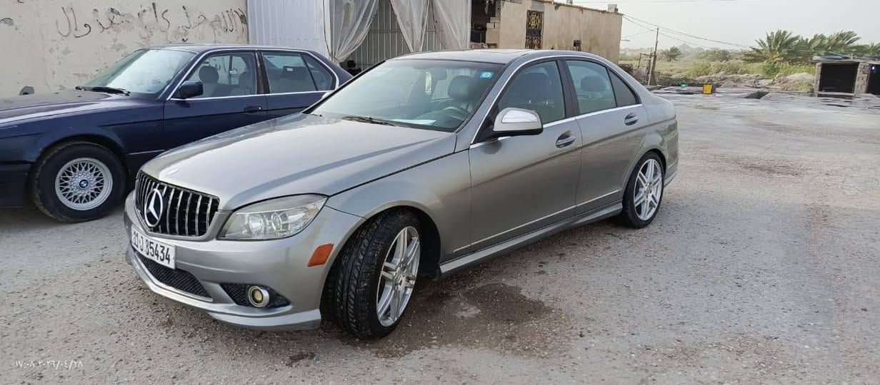 مارسدس C300 كير محرك كفاله تبريد فتحه سقف اشاير بل مري  كشن كهربائي بيه هواي مواصفات شاشه ترحيب بصمه تشغيل بصمت فتح جنطه بيه رشات جراد ابيع حزام ***********

نص مكتوب في الصور:
- ١٧:٠٨ ٢٠٢٦/٠٤/٢٨
- ١٣:١٥ ٢٠٢٦/٠٥/٢٠