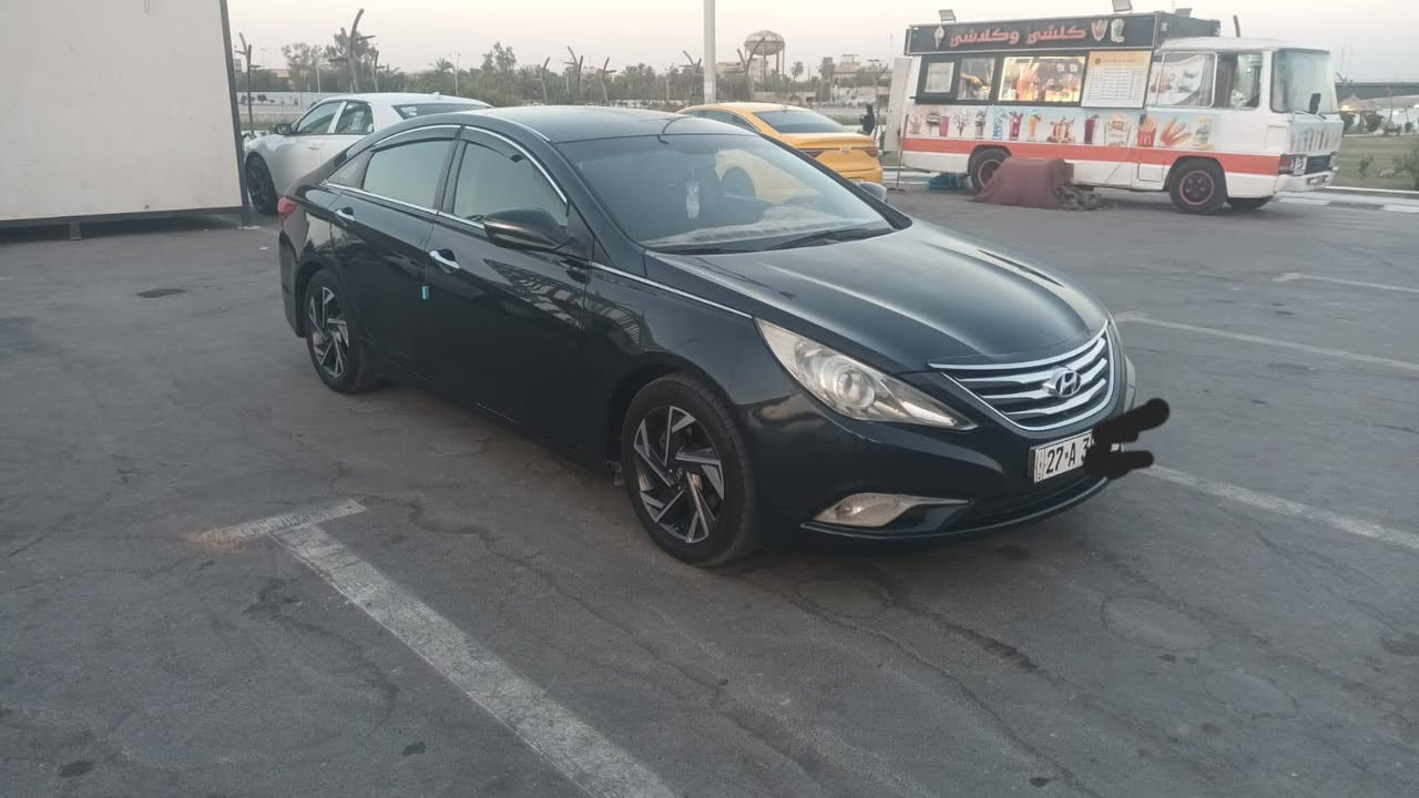 يا الله
سوناتا ٢٠١٤                   السعر 85 وبيه مجال 

الرقم ذي قار سنوية لحد ٢٠٢٩

السيارة جاهزة ضربته بنيد و جاملق الايمن 

بدون دواخل

بيه قطعتين صبغ 

و الباقي مكفول 

السياره جاهزه من مكينة كير حداديه تخم تاير تبريد كله جاهزه من كلشي 

المواصفات

حجم المكينة ٢٤٠٠

تبريد قطعتين

كشنات تدفئة تبريد

منضومة زنون

جنطة لمس

المكان ذي قار

***********

