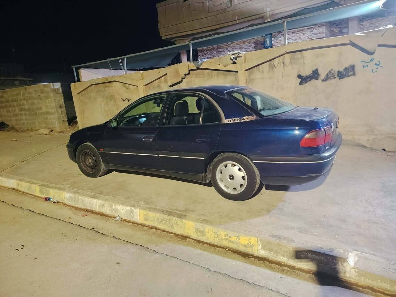 للبيع اميكا بزون فول تماتيك تبريد ثلج كهربيات كلشي بي شغال سياره بسمي رقم نينوى الماني السعر 50بي مجال هذا رقمي ***********/***********
