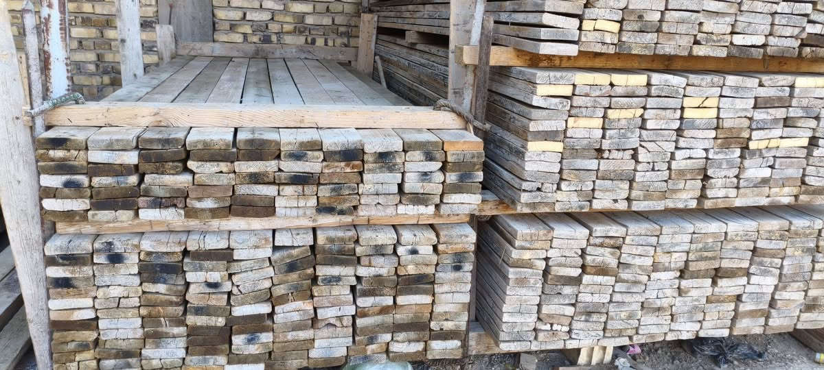 لوح طول 3 متر عدد 4 مكاعب ونص
سير طول 4 متر عدد مكعبين 4×4 للبيع مكاني حله للاستفسار ***********

***********
