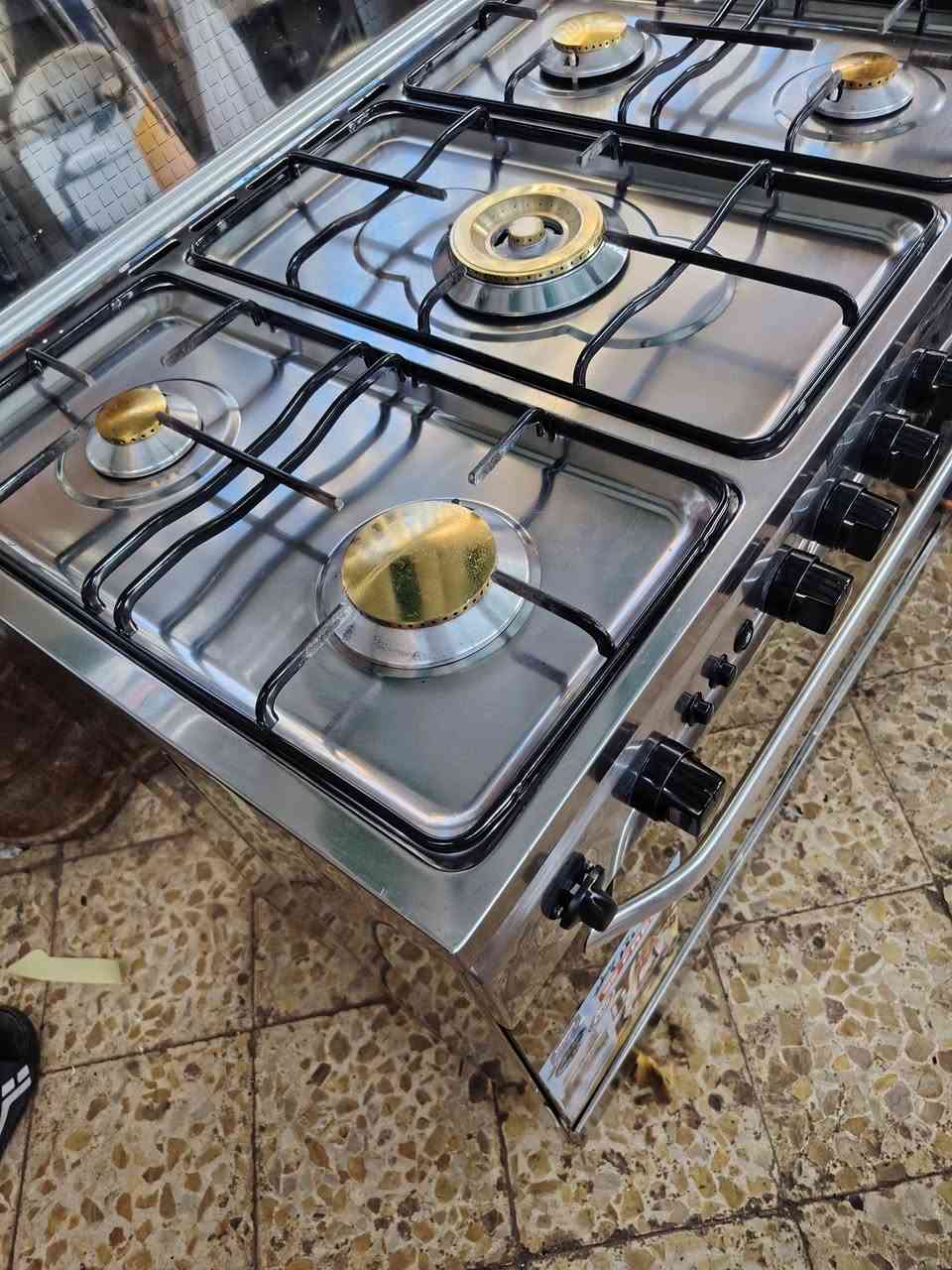 فريش. مصري ستيل كلة شغال. كلش نظيف السعر. ١٩٠ كربلاء ***********
