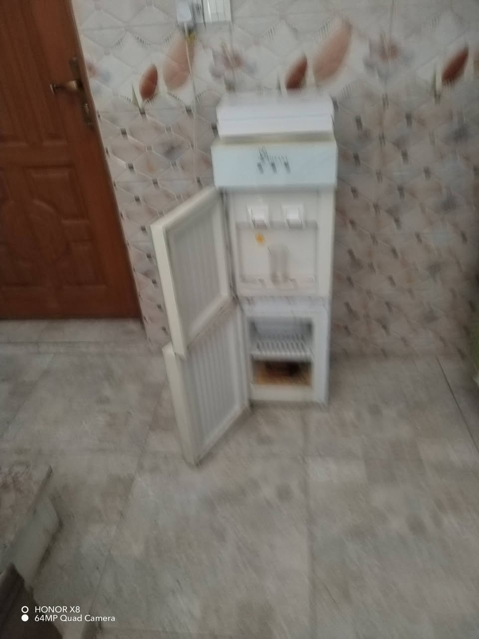 براد • نظيف • شغال