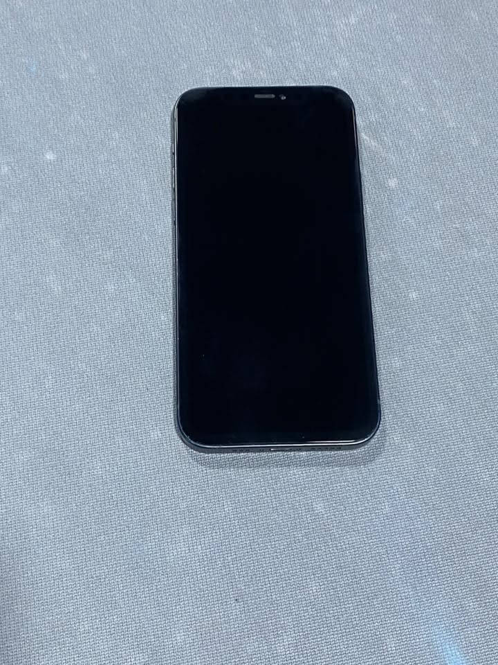 اAAAايفون12🔋82نضافة99‎%‎مبدل شاشة اصليه ويا كارتونة وشاحنةودنبوس شريحةسعر360 اتصال*********** واتساب ديالى بعقوبة تحرير

نص مكتوب في الصور:
- حول الاسم iPhone 12 إصدار iOS 26.5 اسم الطراز iPhone 12 رقم الطراز MGJA3AA/A الرقم التسلسلي FFXFKEL90F0X انتهت صلاحية التغطية سجل تاريخ القطع والخدمة الأغاني 0 الفيديوهات 542 الصور 4,432 التطبيقات 16 السعة 128 غ.ب.
